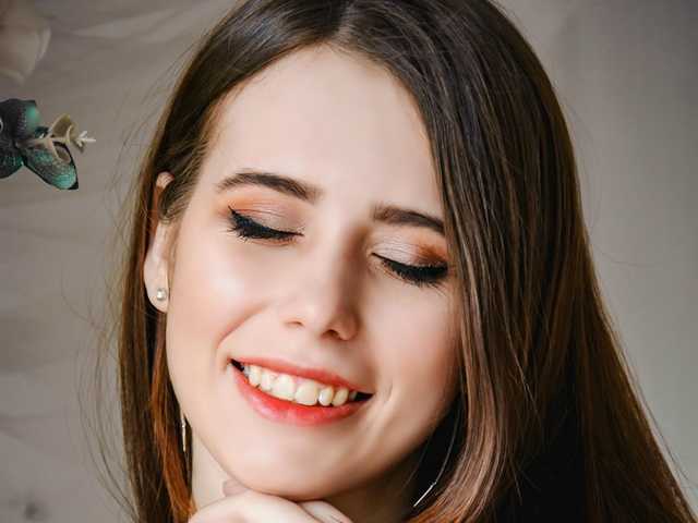 Foto del profilo MikaMoonn1