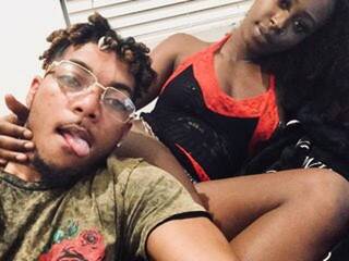 Chat video erotica Mikeandcoco