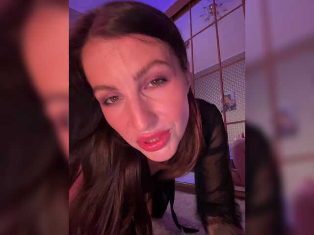 Screenshot di trasmissione MilashaNyasha