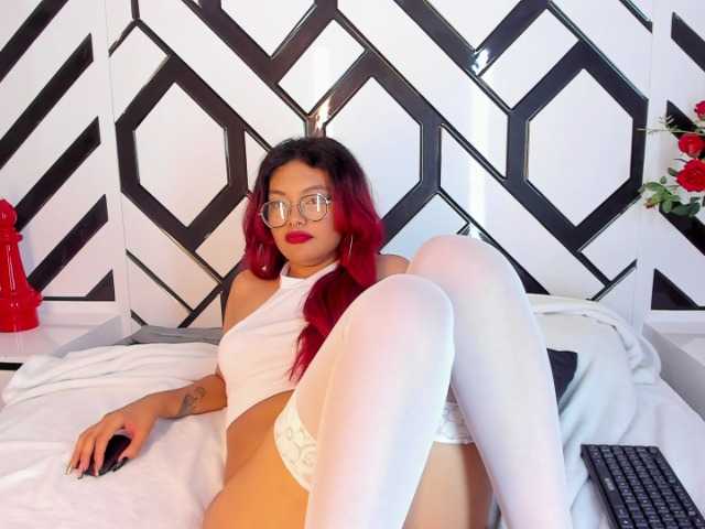 Fotografie MissAlexa TGIF let's have fun with my lush, On with ultra high levels for my pleasure Check Tip Menu❤ big cum at @sofar @total