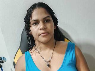 Chat video erotica misscandydirty