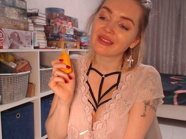 Screenshot di trasmissione MyMilfAnnette