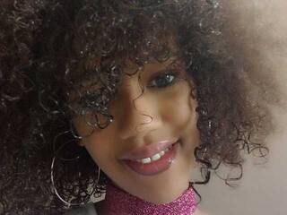 Chat video erotica MoanaFrenchy