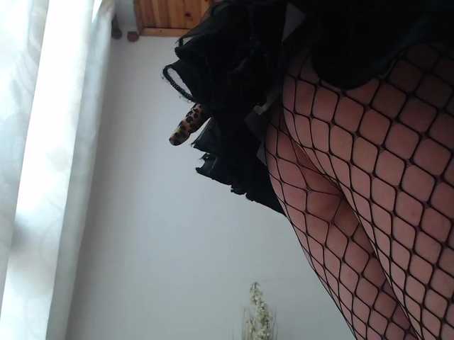 Fotografie mollyhank happy hallowen my sweet's boys, welcome an get fun with me #spit #blowjob #twerking #bigass #squir : 113 take clothes off and fingering pussy
