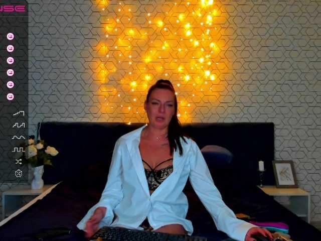 Screenshot di trasmissione MonicaGucci