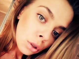 Chat video erotica moodygirl