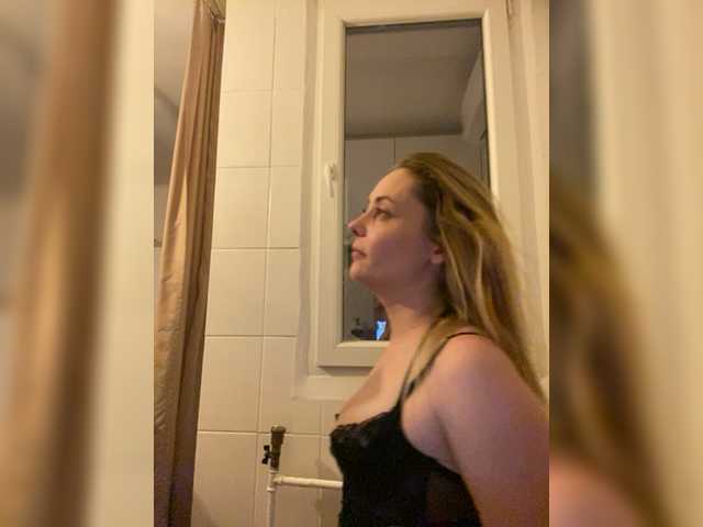 Screenshot di trasmissione moongirl