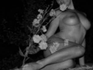 Chat video erotica moonlight4u