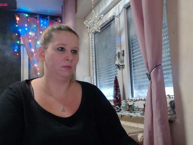 Fotografie Mrs-Luder make me really horny and wet