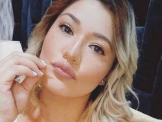 Chat video erotica mss-moonlight