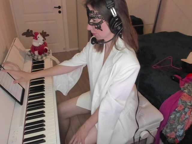 Screenshot di trasmissione PianoGirl