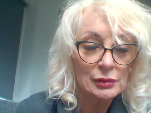 Screenshot di trasmissione Dixie_Sutton