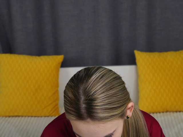 Screenshot di trasmissione NaomiSweetheart