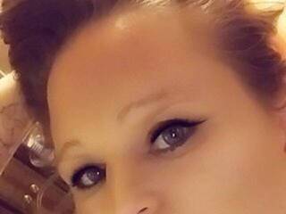 Chat video erotica NaughtiNavi