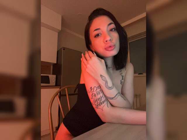 Screenshot di trasmissione KiraCave