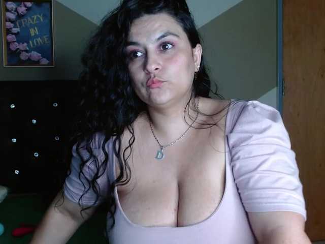 Fotografie nebraska69a Good start to the week ready for you my goal spit tits 85tokens #bigboobs, # anal, #squirt, #bigass Tomorrow I will be in transmission at 7 am Time Colombia