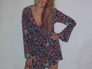 Chat video erotica NelleTEASE