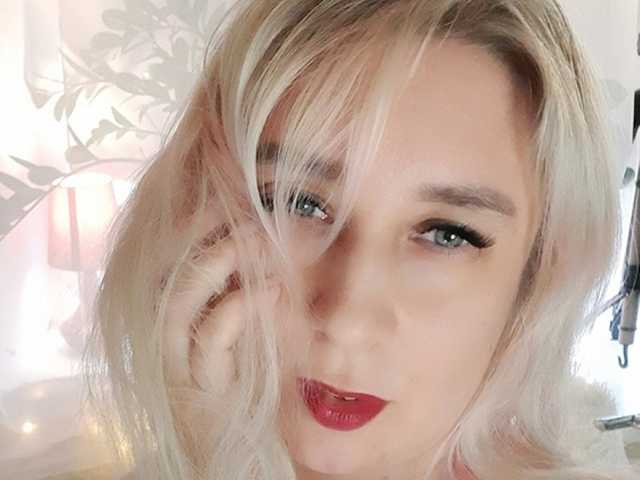 Foto del profilo Nicolette69V