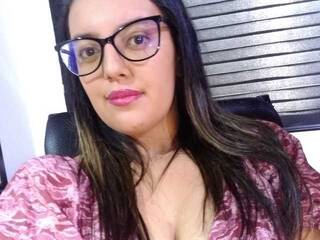 Chat video erotica Nicolette5