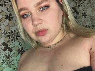 Chat video erotica nikki-kool