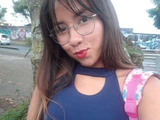 Chat video erotica Nini-23