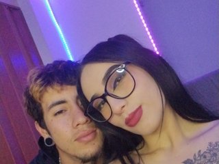 Chat video erotica NoahAndMegan