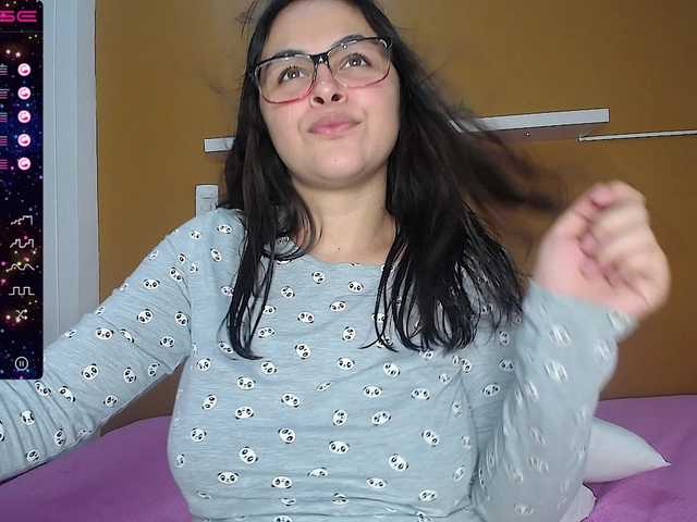 Screenshot di trasmissione VERONIK_XOXO