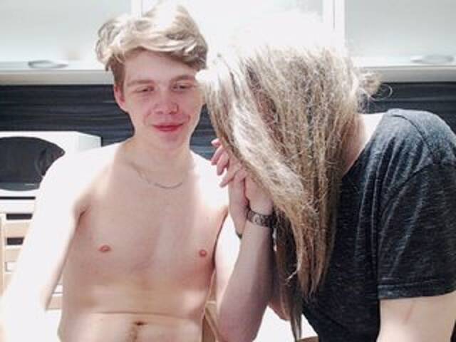 Screenshot di trasmissione OrgasmShowHot