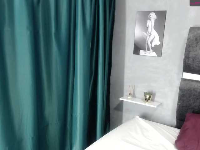 Fotografie petiteshy04 hi im petiteshy04 how are you guys looking for small beauty latina to have fun