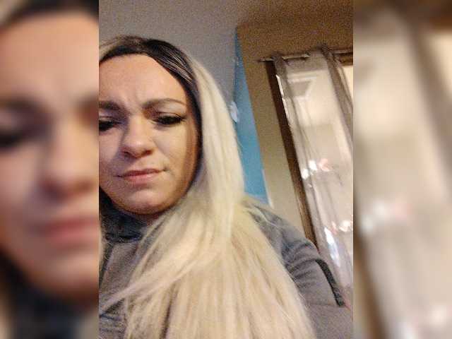 Screenshot di trasmissione Platinum871