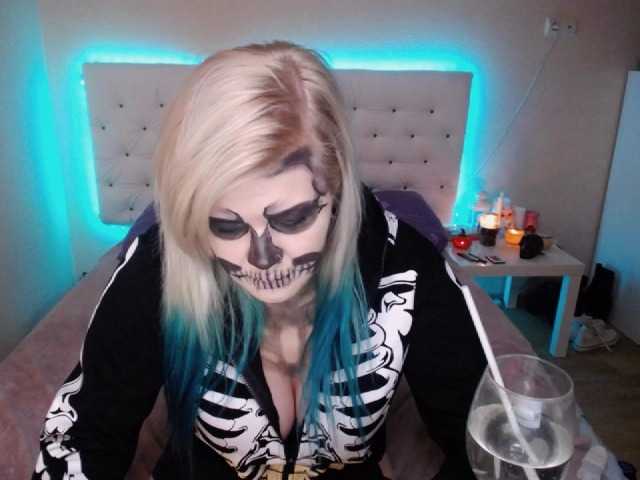 Screenshot di trasmissione PrettyandNaug