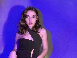 Chat video erotica PrettyJuna