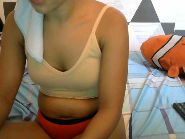 Fotografie Prettylexa TIP ME AND GET ME NAKED.... TITS 30TOKS WEAR STOCKINGS 35TOKS PUSSY 100TOKS FLASH TITS AND PUSSY 50TOKS DILDO BLOWJOB 150TOKS PLAY PUSSY 200TOKS @GOAL HAVE FUN :*