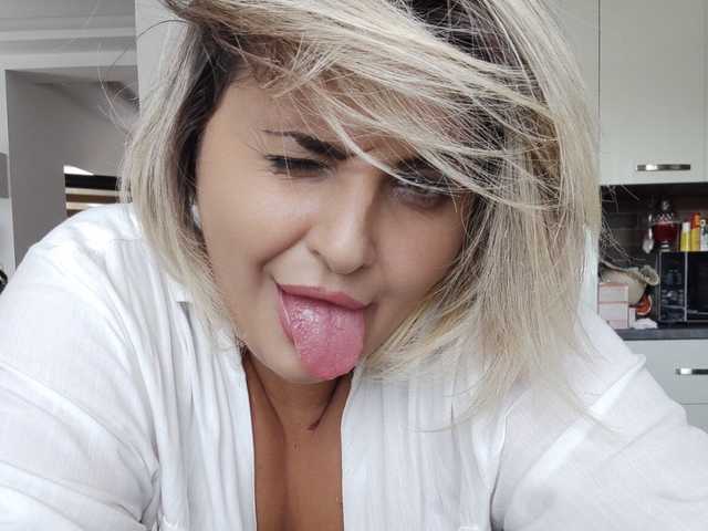 Foto del profilo PriYaAddison