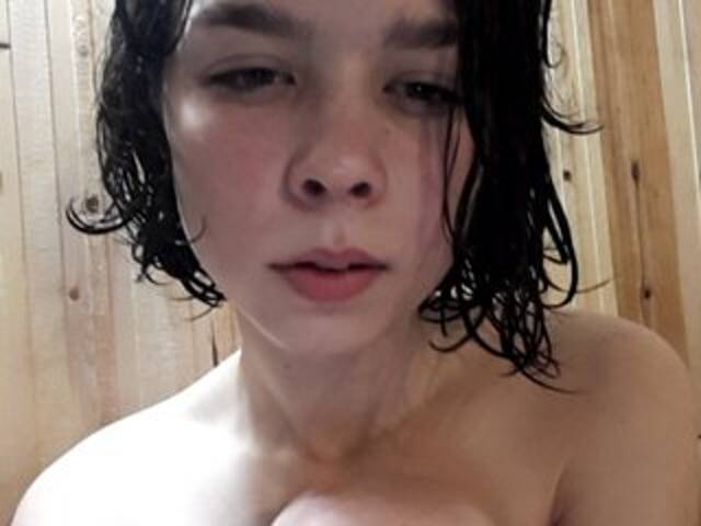 Screenshot di trasmissione QueenOfDust