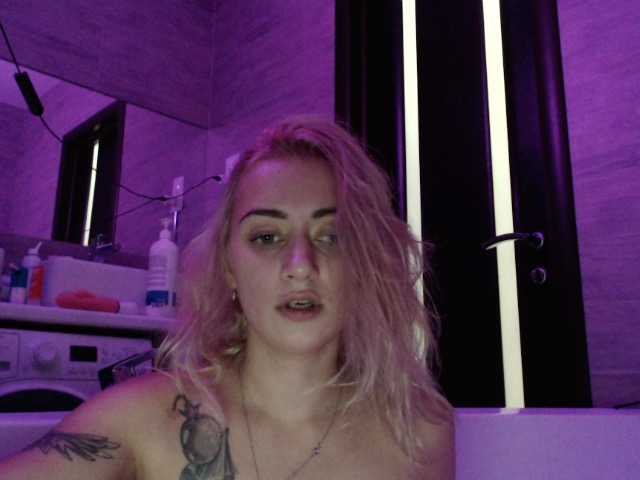 Screenshot di trasmissione QUEENWARRIOR