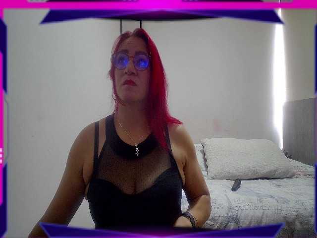 Fotografie redhair805 Welcome guys... my sexuality accompanied by your vibrations make me very horny