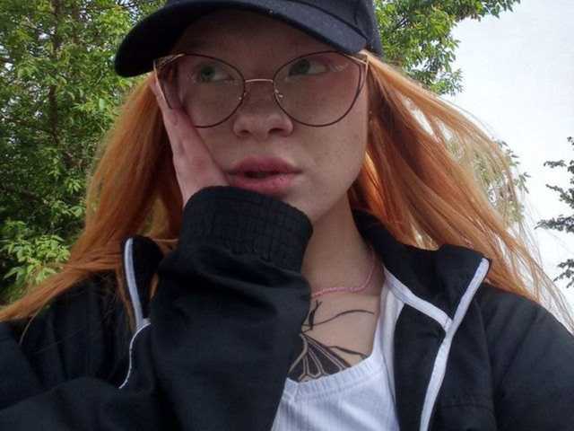 Foto del profilo Redheadgurl