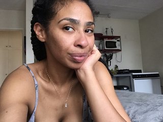 Video chat erotica Reina-Jade