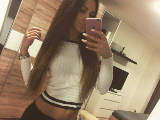 Video chat erotica RiaQuinn