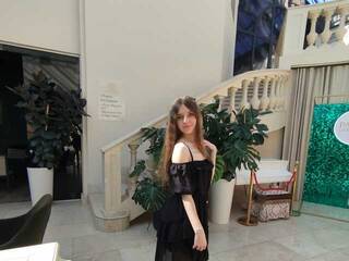 Chat video erotica -KittyDoll-Meow-