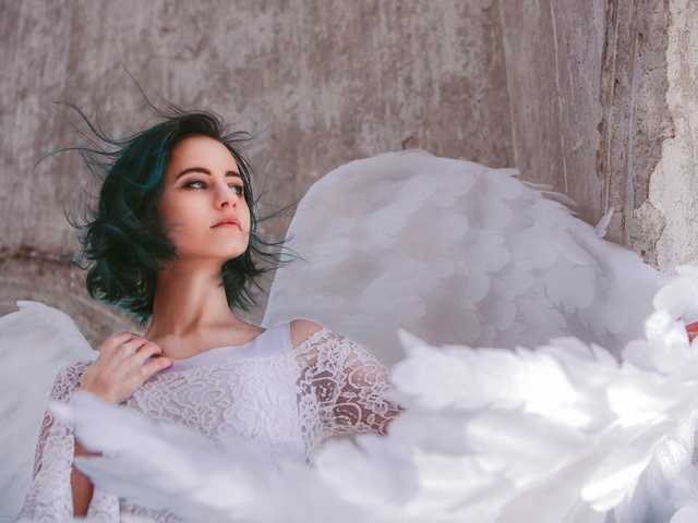 Foto del profilo RosalynHelsin