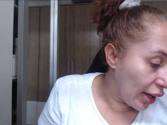 Screenshot di trasmissione RoxanaMilf