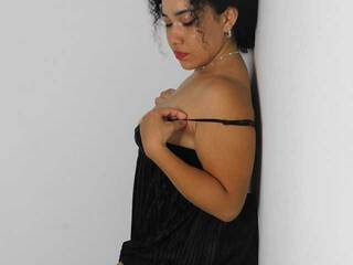 Chat video erotica Roxy-010