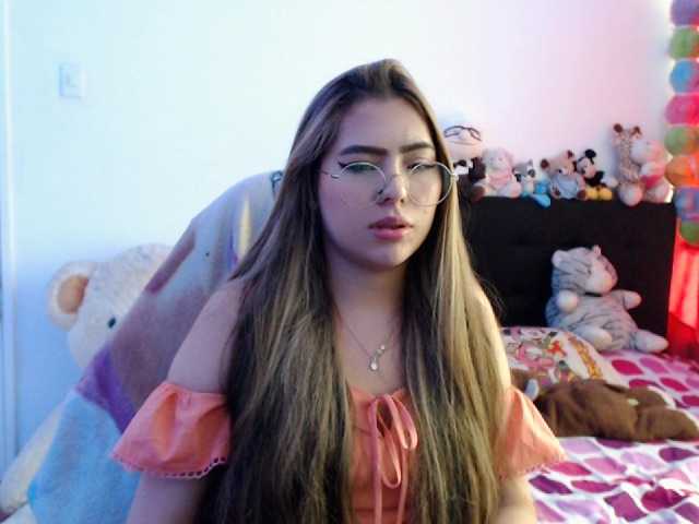 Fotografie sabrinna-l Meet my show Boys #latina #cum #boobs #smile #shy #kpop #anime #videogames #lesbian♥