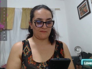 Chat video erotica SaimaJayeb