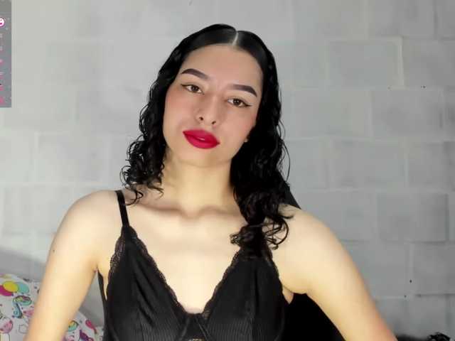 Screenshot di trasmissione ScarlettBloom2