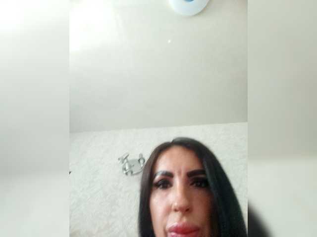 Screenshot di trasmissione Sexyfamily-1
