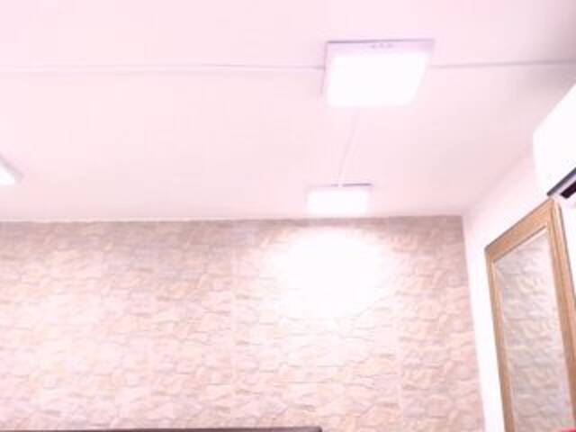 Screenshot di trasmissione ShaniaDav