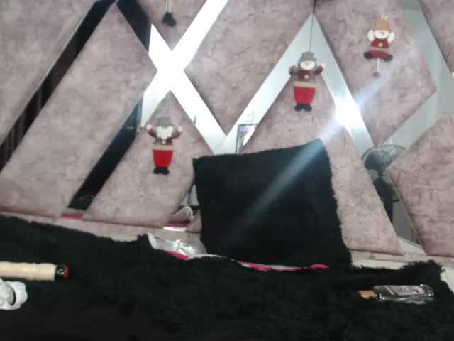 Screenshot di trasmissione ShantalWhite